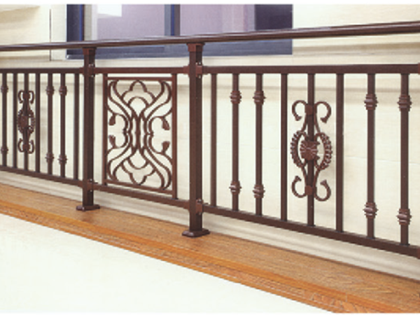陽(yáng)臺(tái)護(hù)欄的設(shè)計(jì)要點(diǎn)